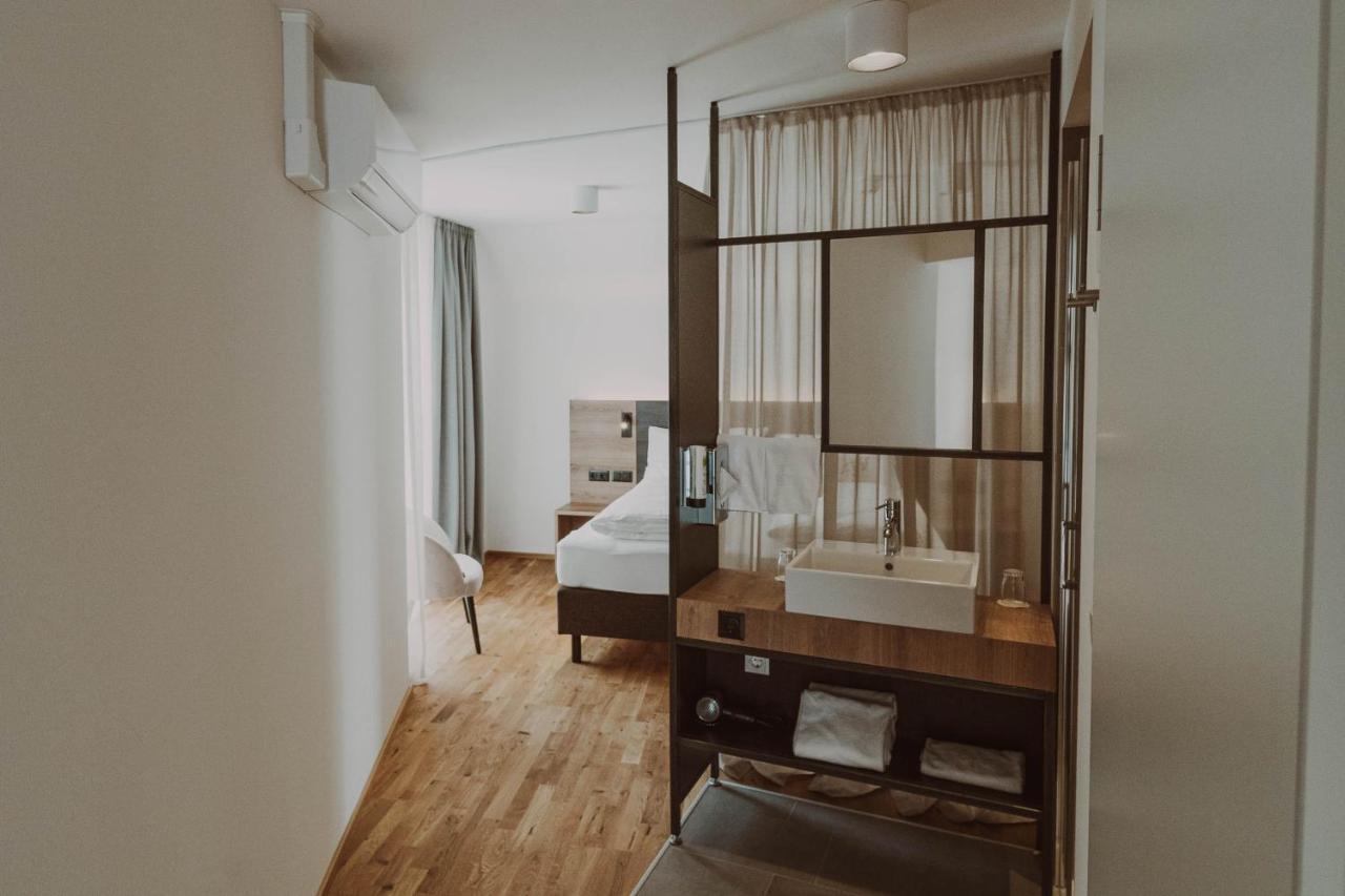 Burghotel Schlaining Stadtschlaining ภายนอก รูปภาพ