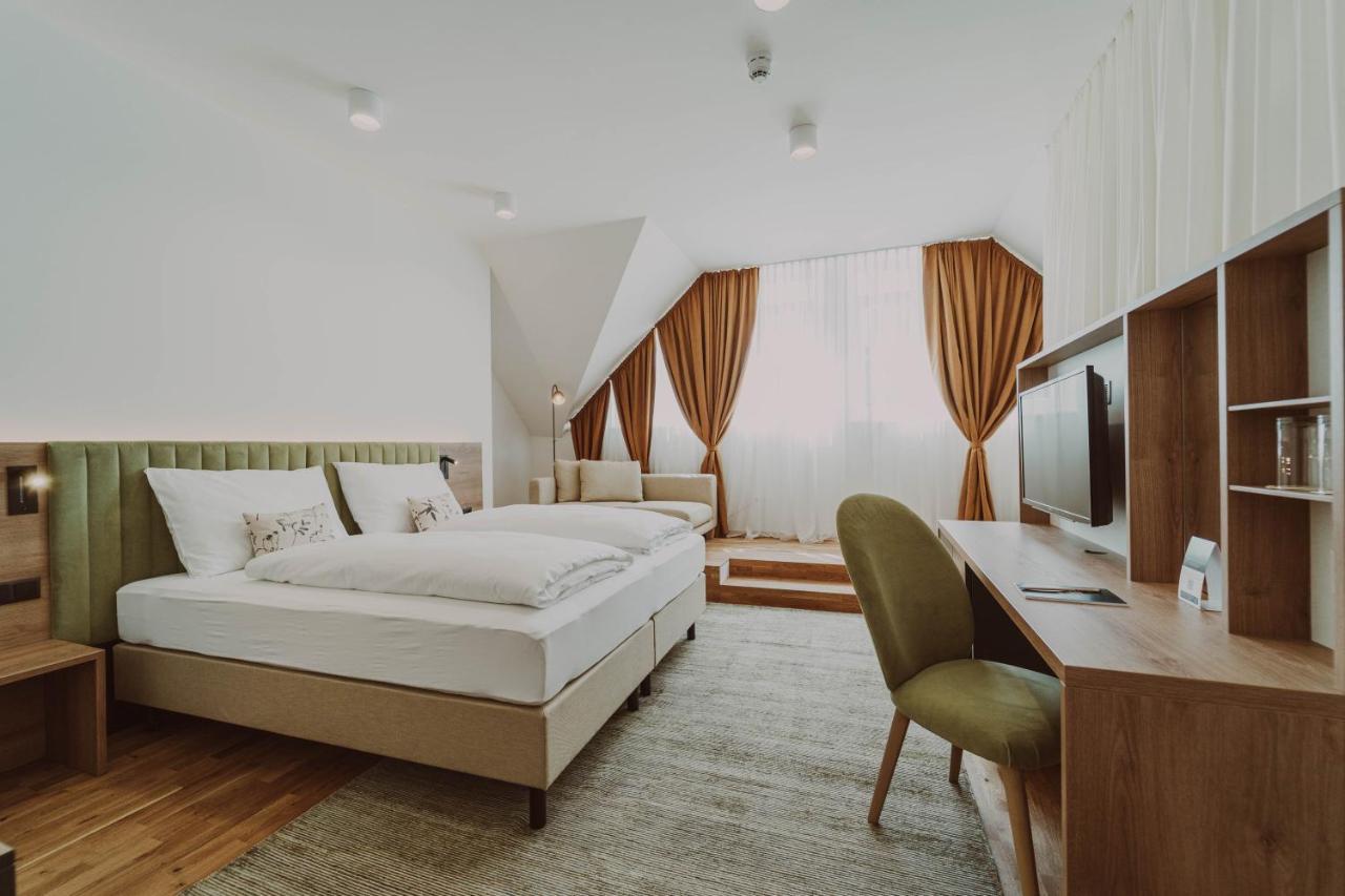Burghotel Schlaining Stadtschlaining ภายนอก รูปภาพ
